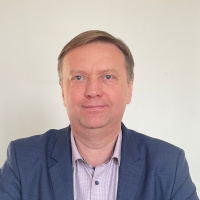 Олег Прохоров, Директор департамента продаж компании «Стройпарк». 